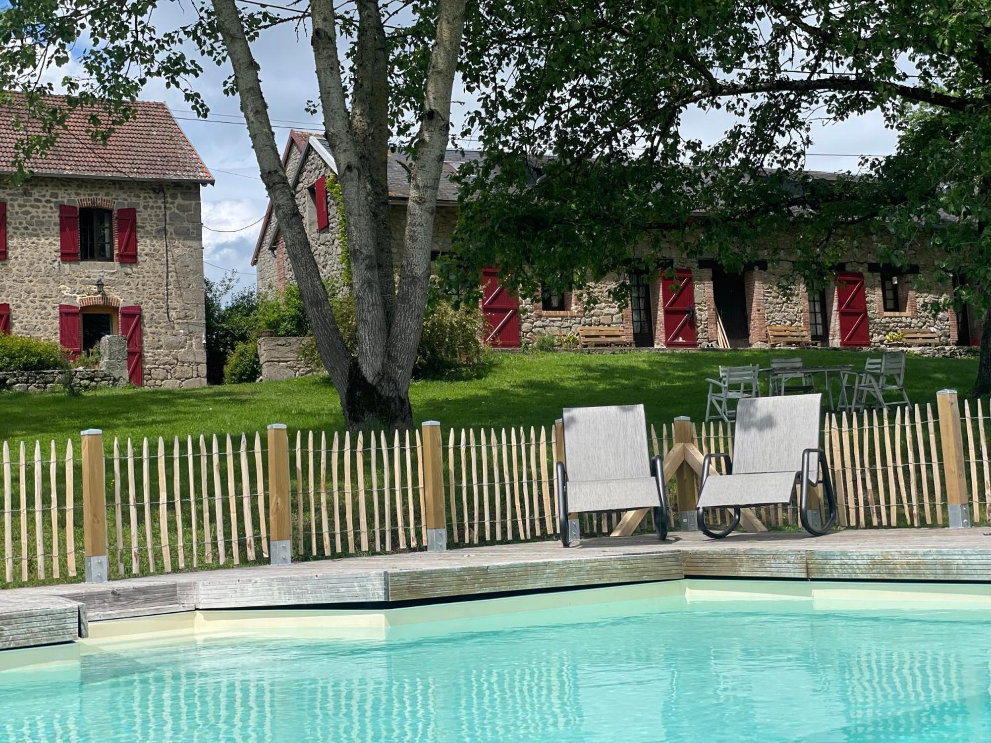 Maison D'Hotes Ourdeaux Et Gite Chez Rouchon Alleyrat  Экстерьер фото